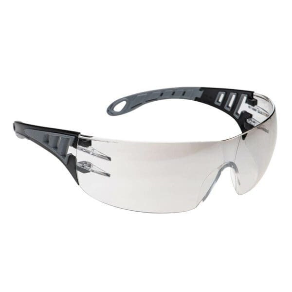 Tech Look - Image 4