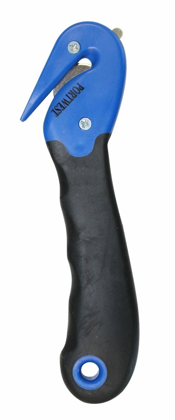 Enclosed Blade Safety Knife